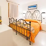 Ca' Del Faro B&B 3*