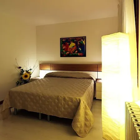 Ca' Del Faro Frühstückspension